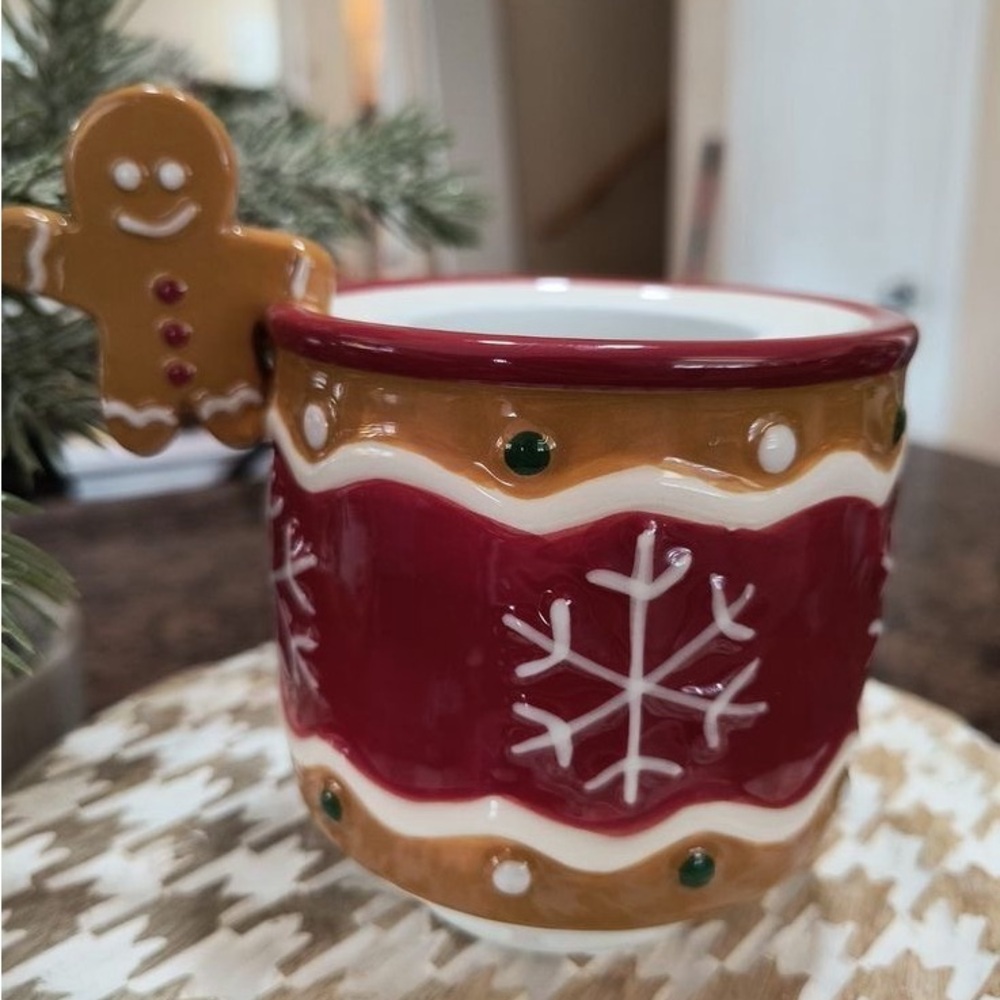 Scentsy Tabletop Fan Diffuser Gingerbread Man